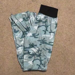 Camo sleeping pants